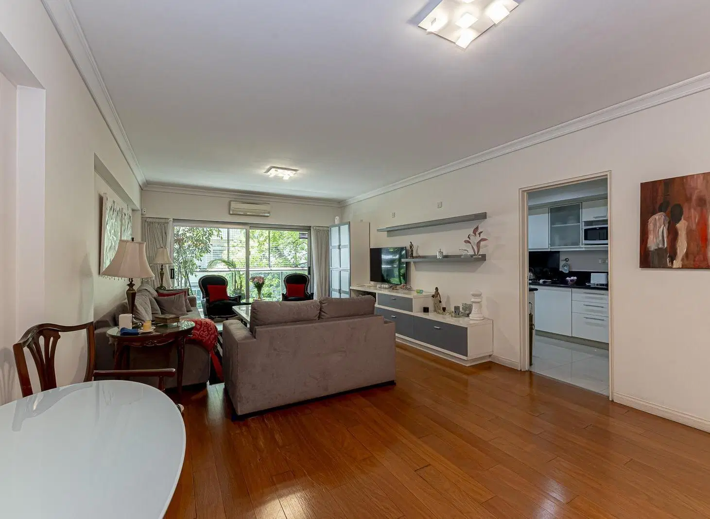 Venta 4 Ambientes al frente.  Las Cañitas. 2 Cocheras. Con Amenities. 145m2. Con Baulera. 4
