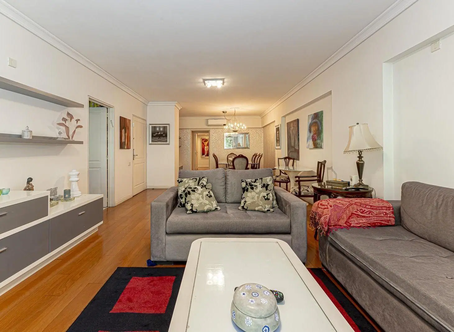 Venta 4 Ambientes al frente.  Las Cañitas. 2 Cocheras. Con Amenities. 145m2. Con Baulera. 5