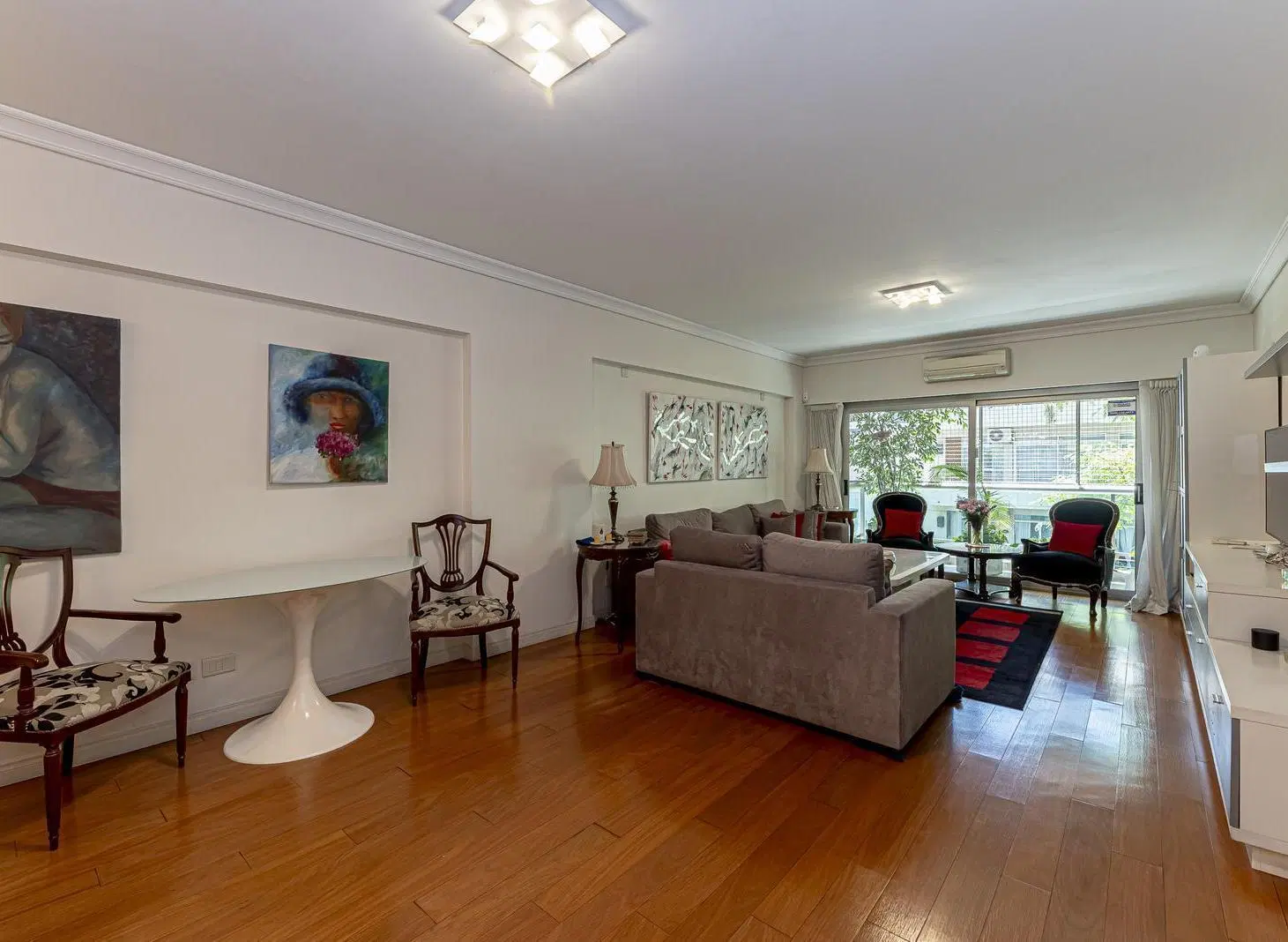 Venta 4 Ambientes al frente.  Las Cañitas. 2 Cocheras. Con Amenities. 145m2. Con Baulera. 3
