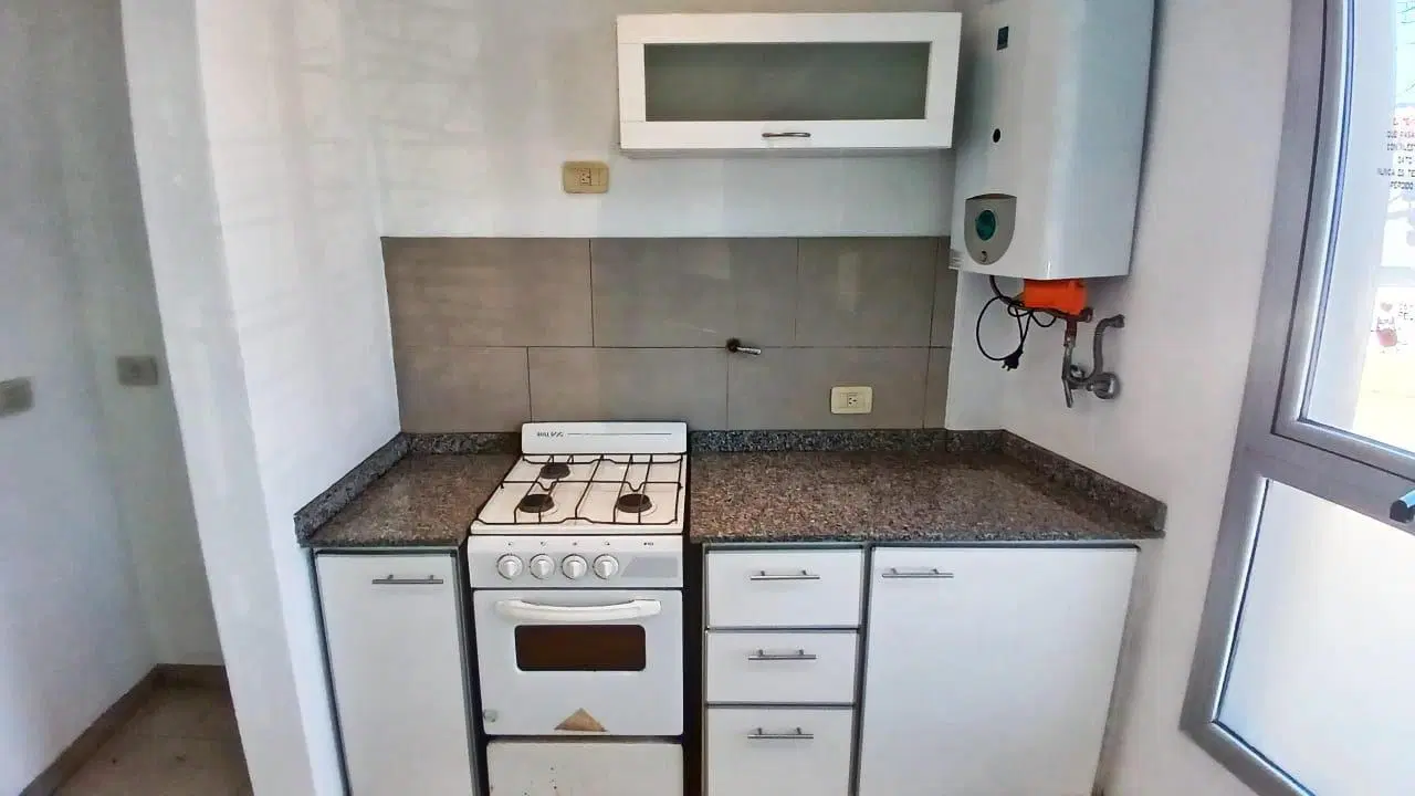 ALQUILER DE PH DE 2 AMBIENTES EN VILLA URQUIZA 3
