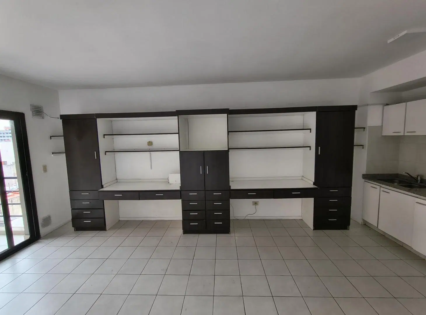 Departamento monoambiente alquiler balcón apto profesional San Telmo 4
