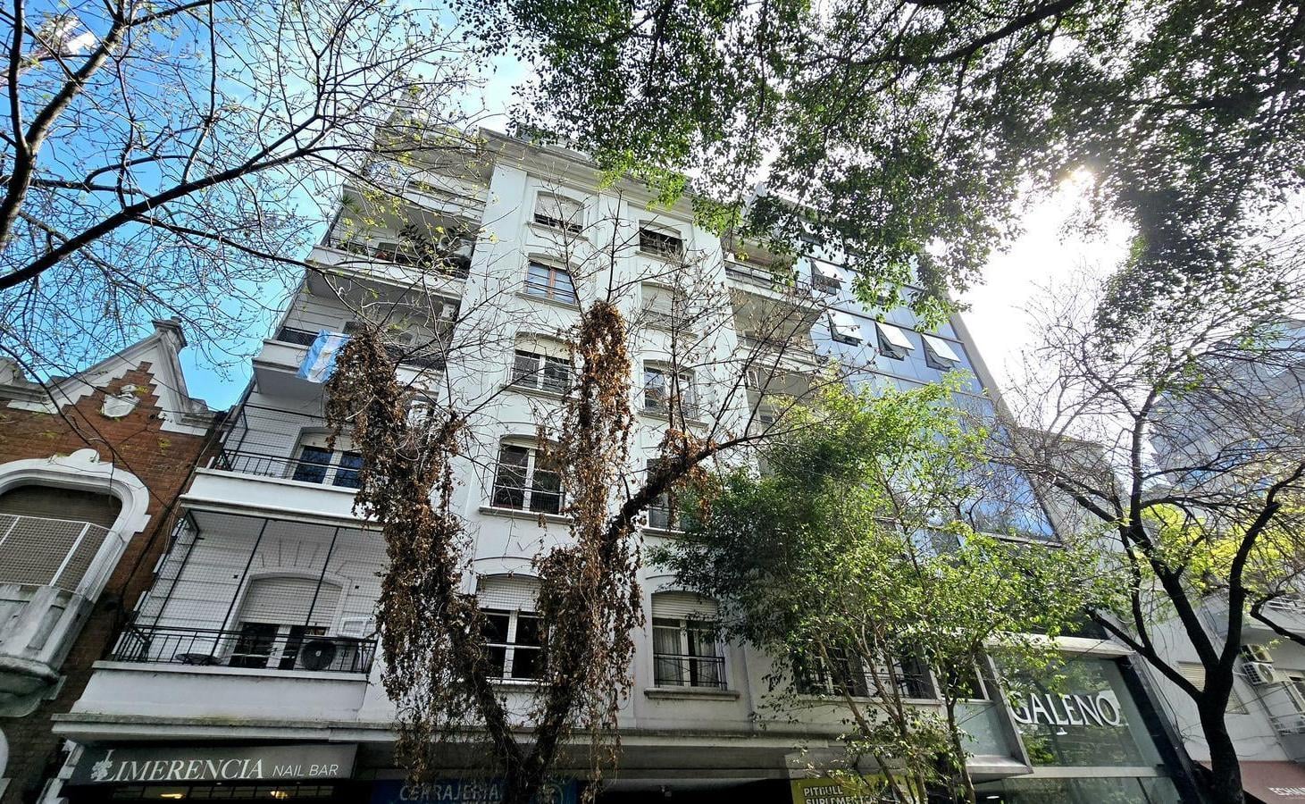 Foto de Departamento de 3 ambientes en venta en Belgrano con dependencia, imagen 1