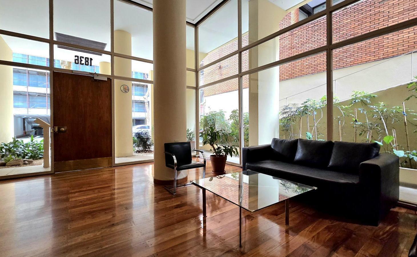 Foto de Venta 3 ambientes - Belgrano - Cochera y baulera- Torre con seguridad., imagen 5