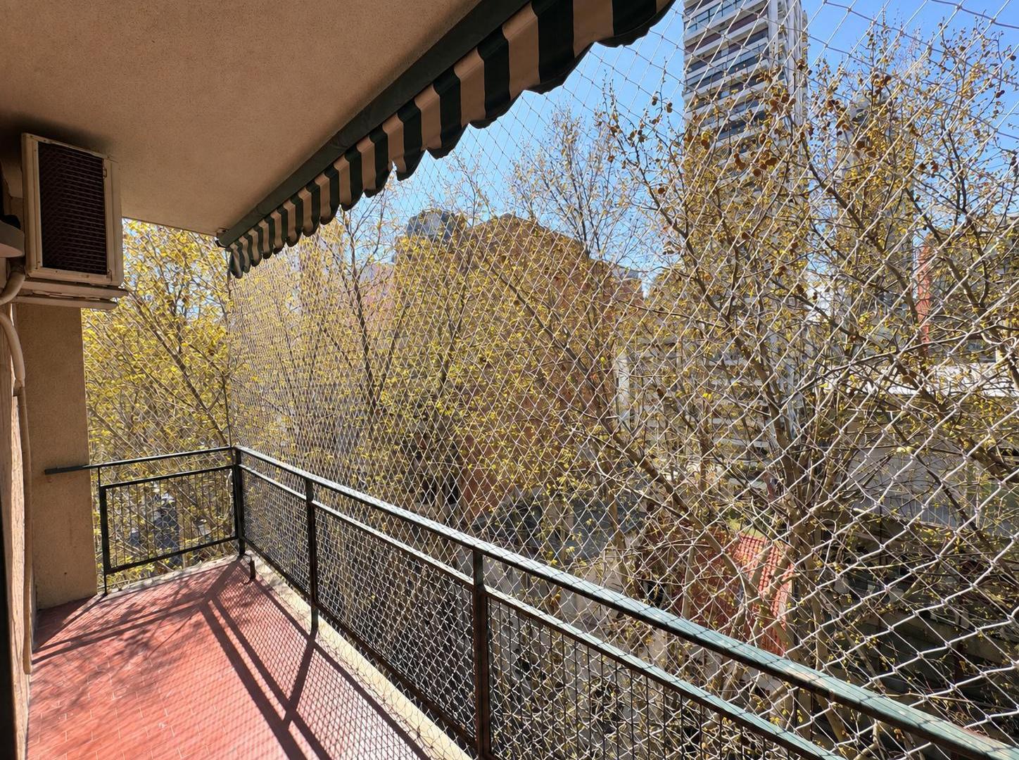 Foto de Venta 3 ambientes - Belgrano - Cochera y baulera- Torre con seguridad., imagen 3