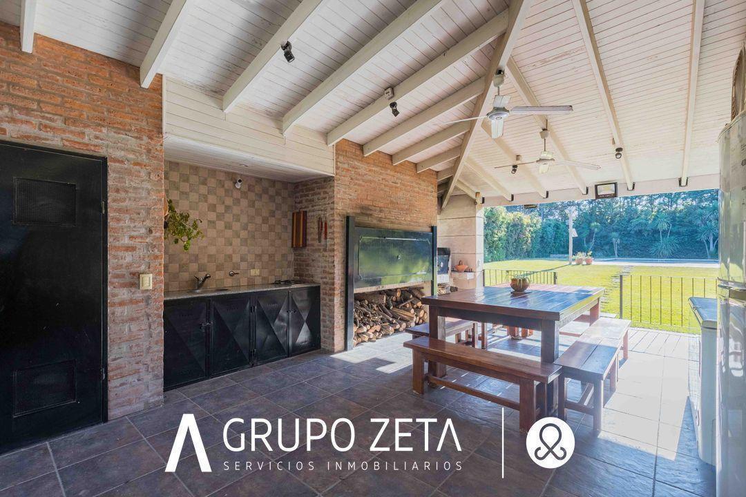 Foto de En Venta casa 6 ambientes Barrio Privado Lomas de Fatima con Pileta y, imagen 4