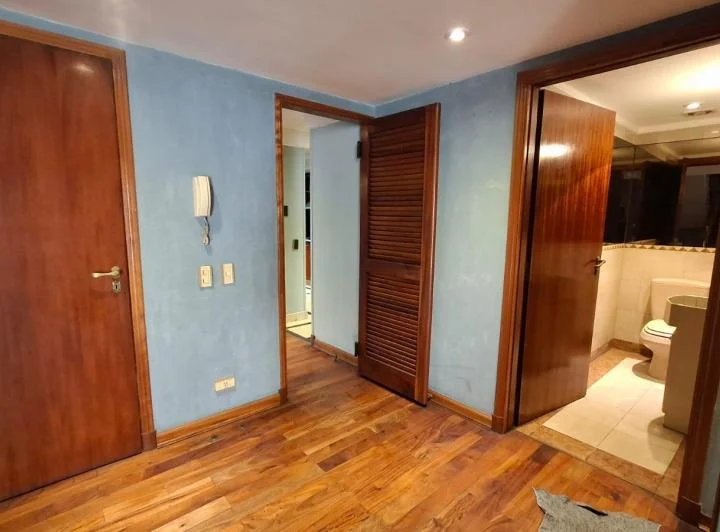 Espectacular casa c/ jardin, parrilla con detalles de categoria y constructivos.  5