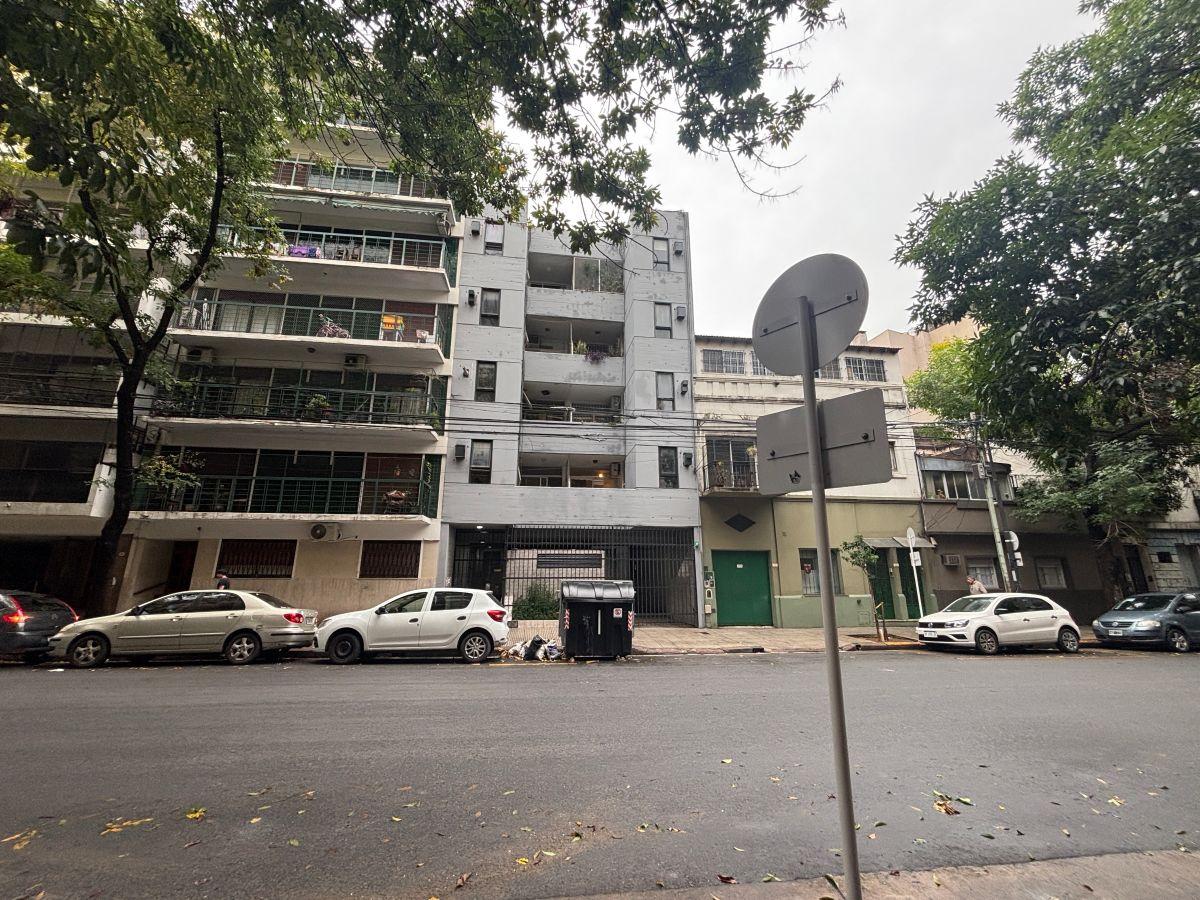 Ambiente al frente en Hidalgo y diaz velez