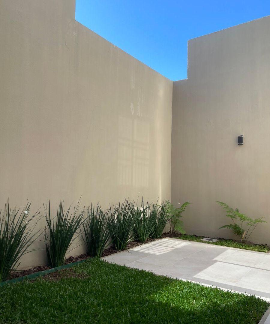 Exc 3 ambientes en PB con jardín Propio, muy luminoso y soleado. A ESTRENAR!!