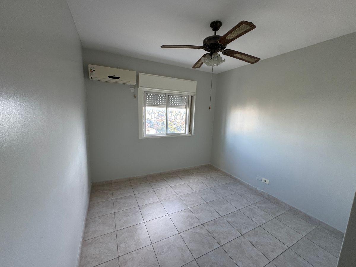 Foto de Comodo 3 ambientes impecable y con excelente vista abierta en piso 15, imagen 2