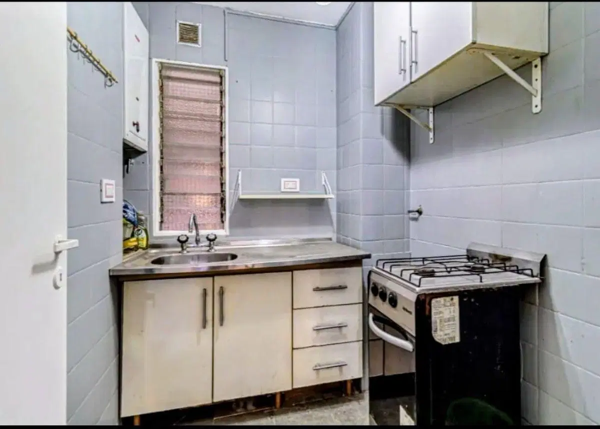 Muy lindo Monoambiente en exclusiva zona de Plaza Guadalupe. Baño y cocina completa apto profesional 3