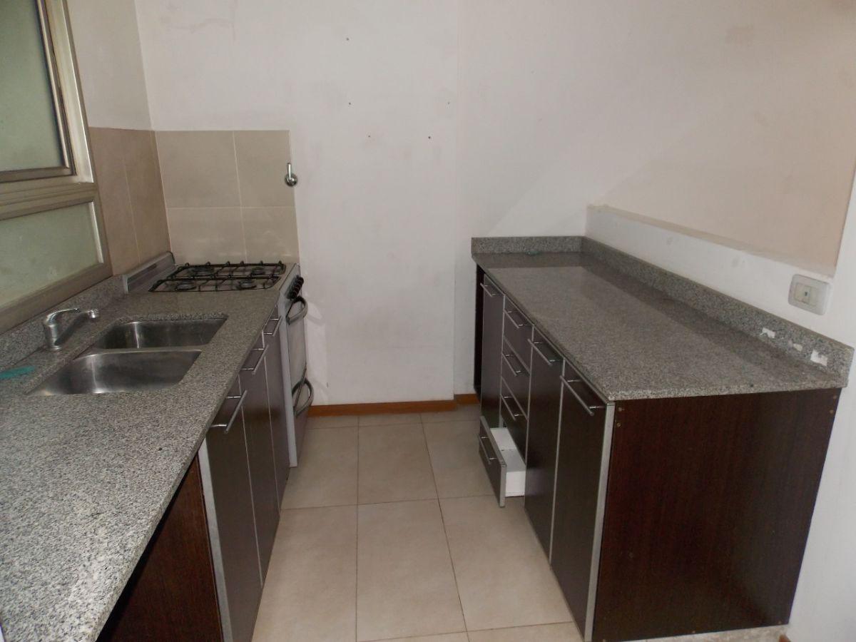 Foto de Loft con Entrepiso con baño y toilette en caballito!, imagen 3