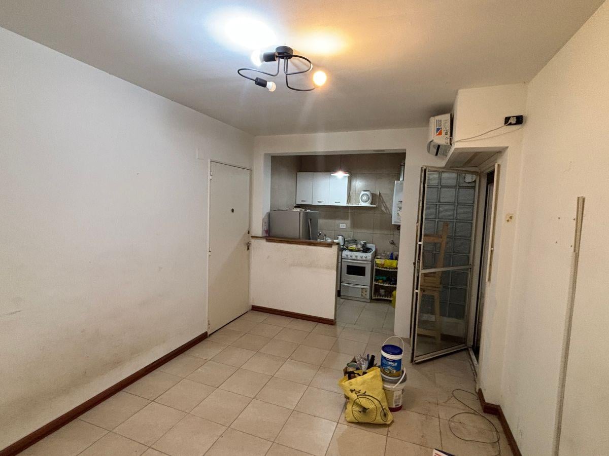 Foto de Dos ambientes planta baja apto profesional !, imagen 1