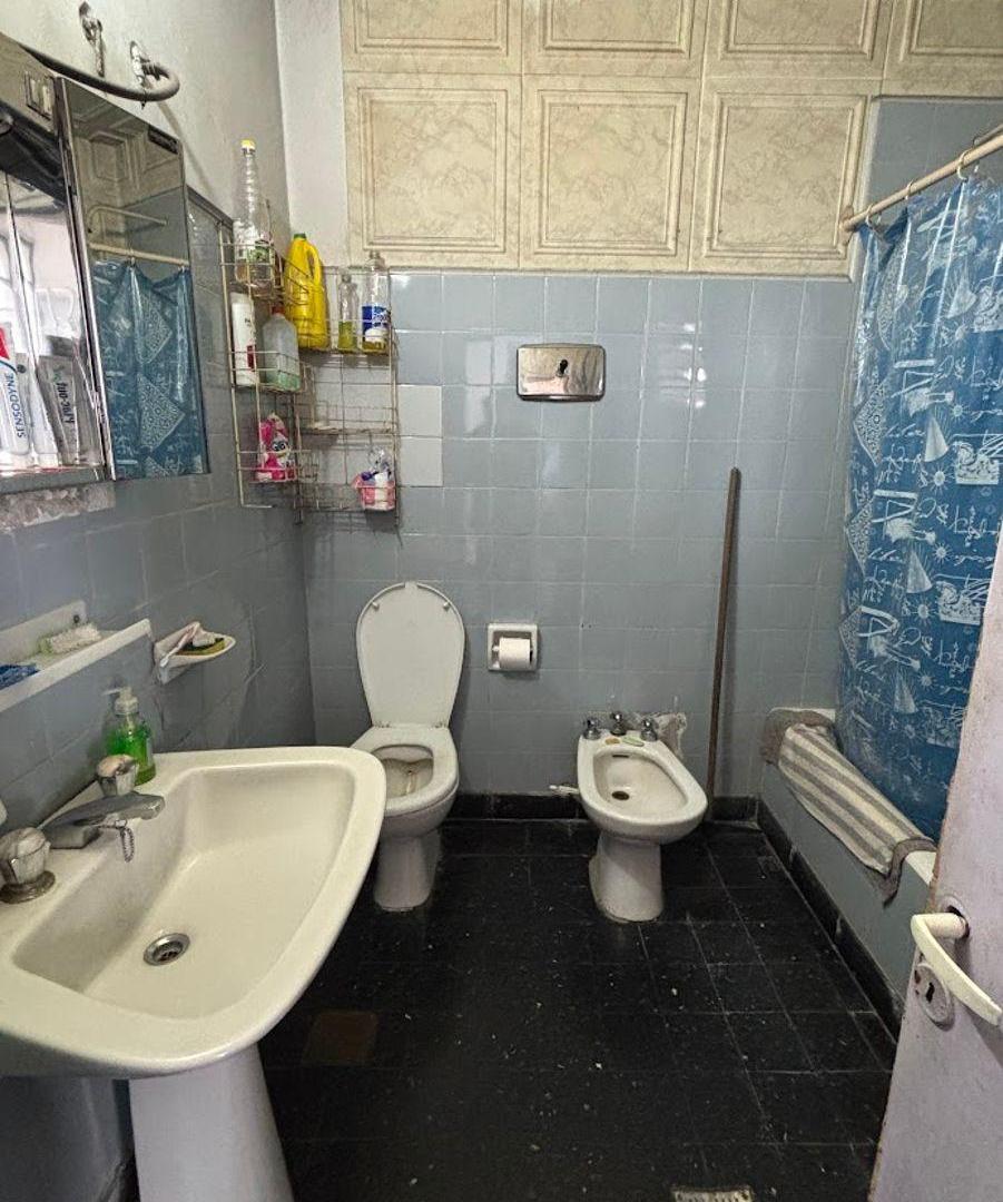 Foto de Casa en lote propio — vivienda + local comercia. — La Boca, imagen 4