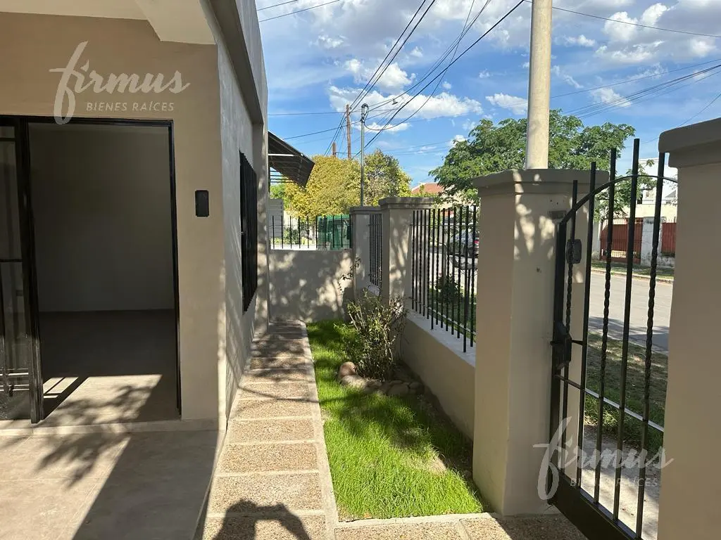 Casa de 3 Dormitorios - Argüello 4