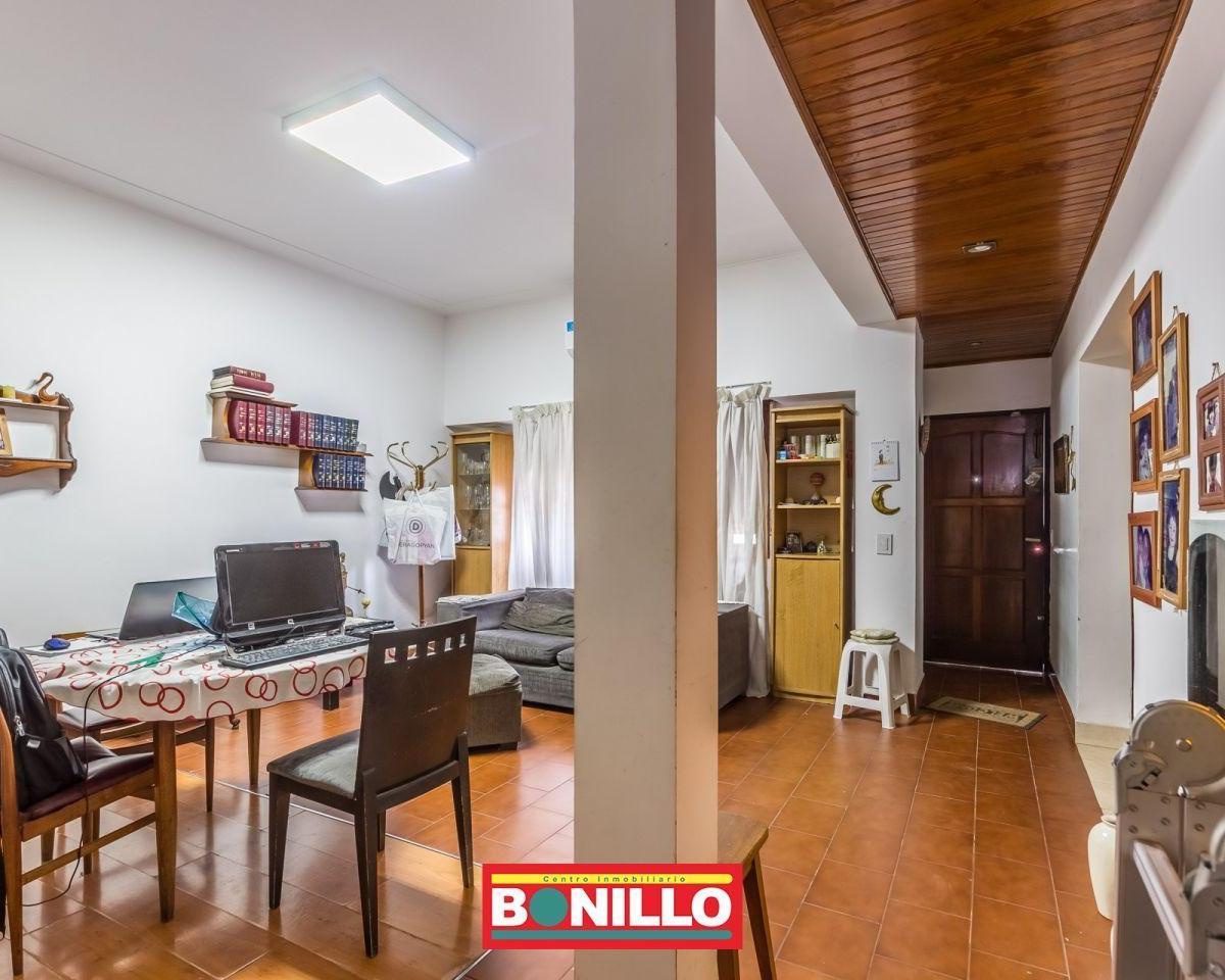 Casa 5 Ambientes Venta Villa Pueyrredón 2