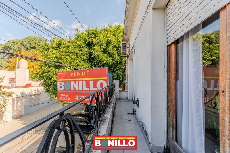 Casa 6 Ambientes Venta Monte Castro 2