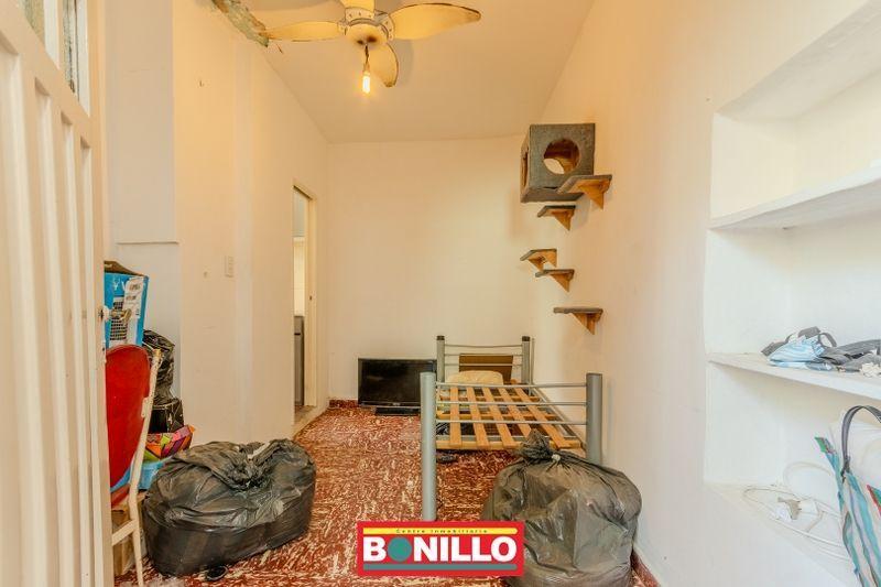 Casa 6 Ambientes Venta Monte Castro 1