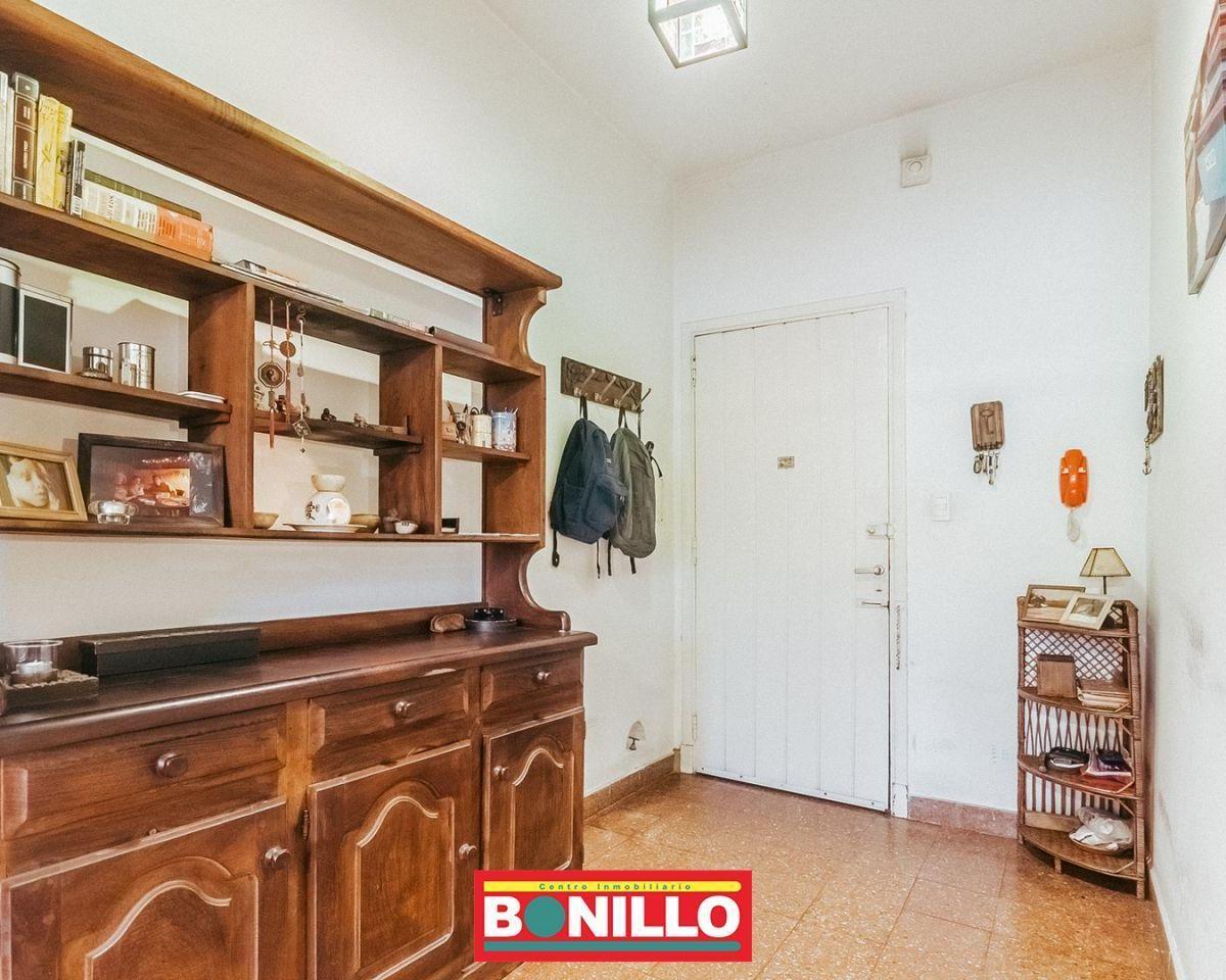 Foto de PH 3 ambientes venta Villa Pueyrredón, imagen 3
