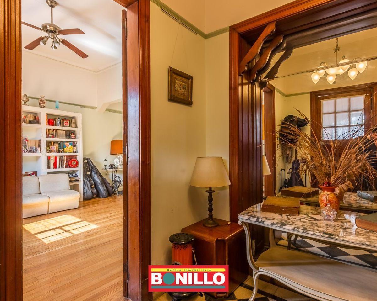 Casa 5 Ambientes Venta Villa Pueyrredón 2
