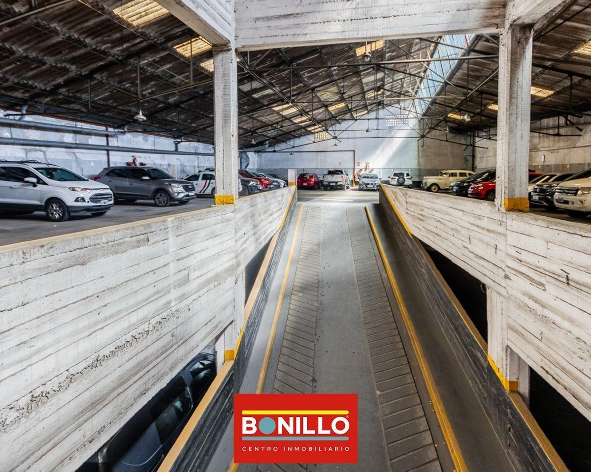 Galpón Venta en Parque Cha 3
