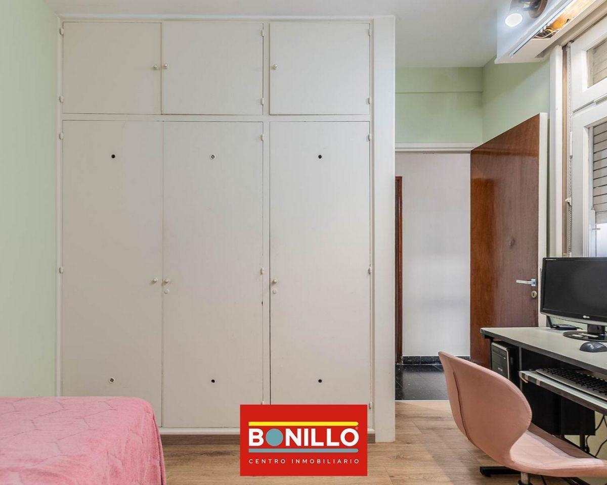 Departamento 5 Ambientes en Venta Villa Pueyrredón 2