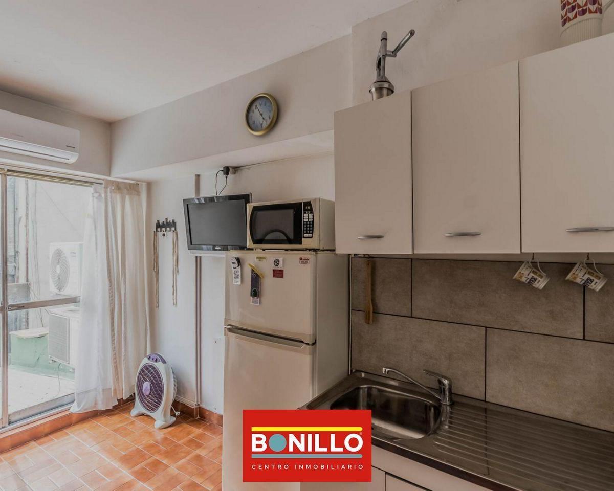 Departamento 2 Ambientes con Local Venta en San Nicolás 1
