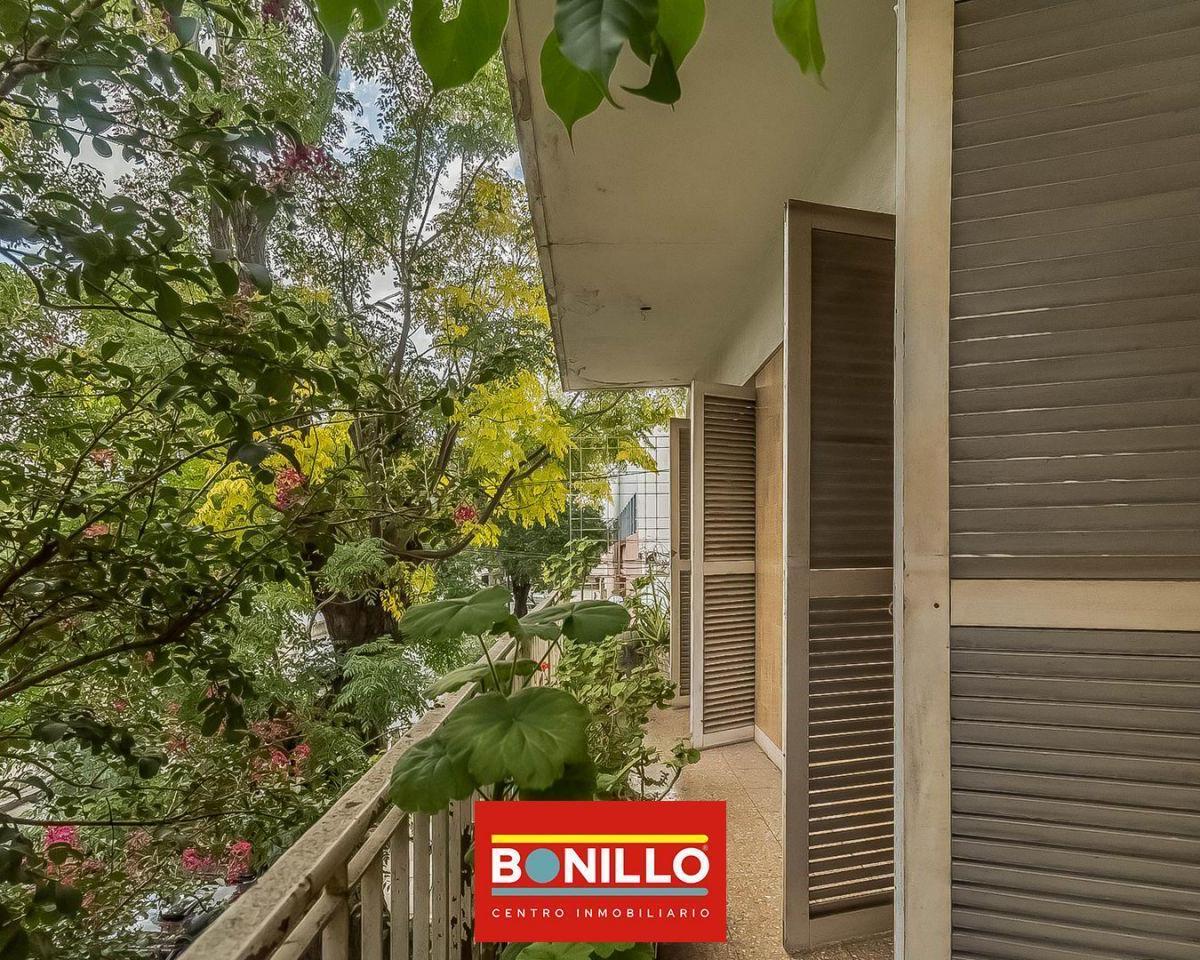 Casa 7 Ambientes Venta Villa Pueyrredón 3