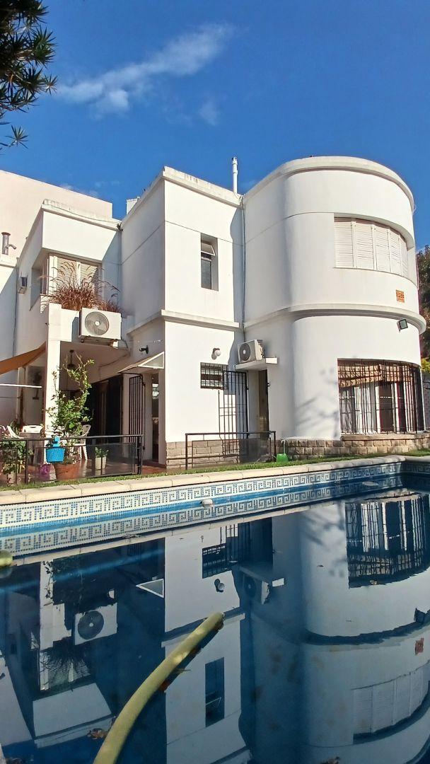 Casa 5 Ambientes en Venta Agronomía 1