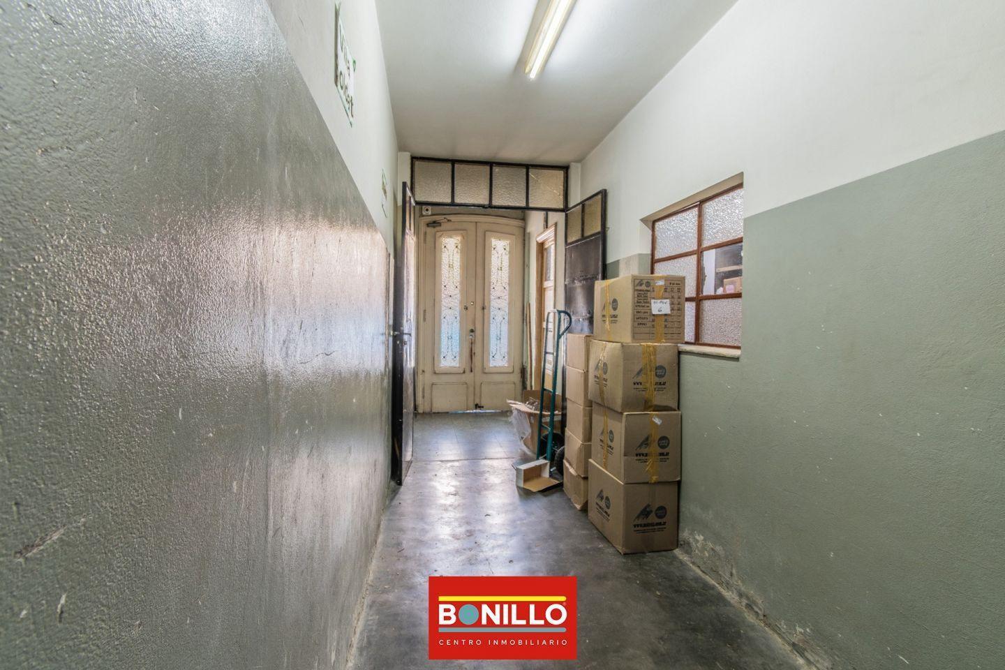 Foto de Galpón venta Agronomía, imagen 5
