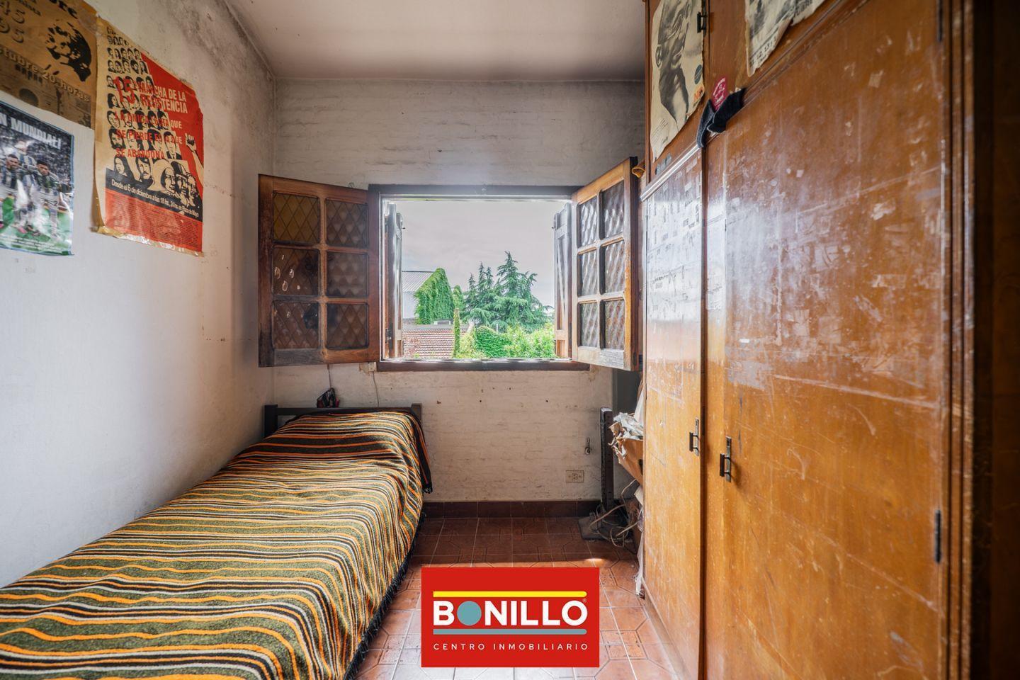 OPORTUNIDAD Venta de Casa A REFACCIONAR en Villa Pueyrredón