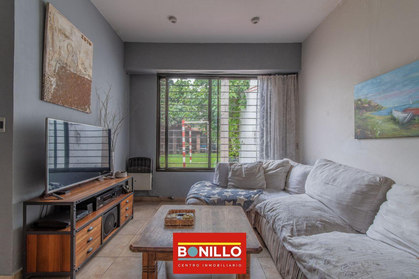 Foto de PH 5 ambientes venta Villa Pueyrredón, imagen 2