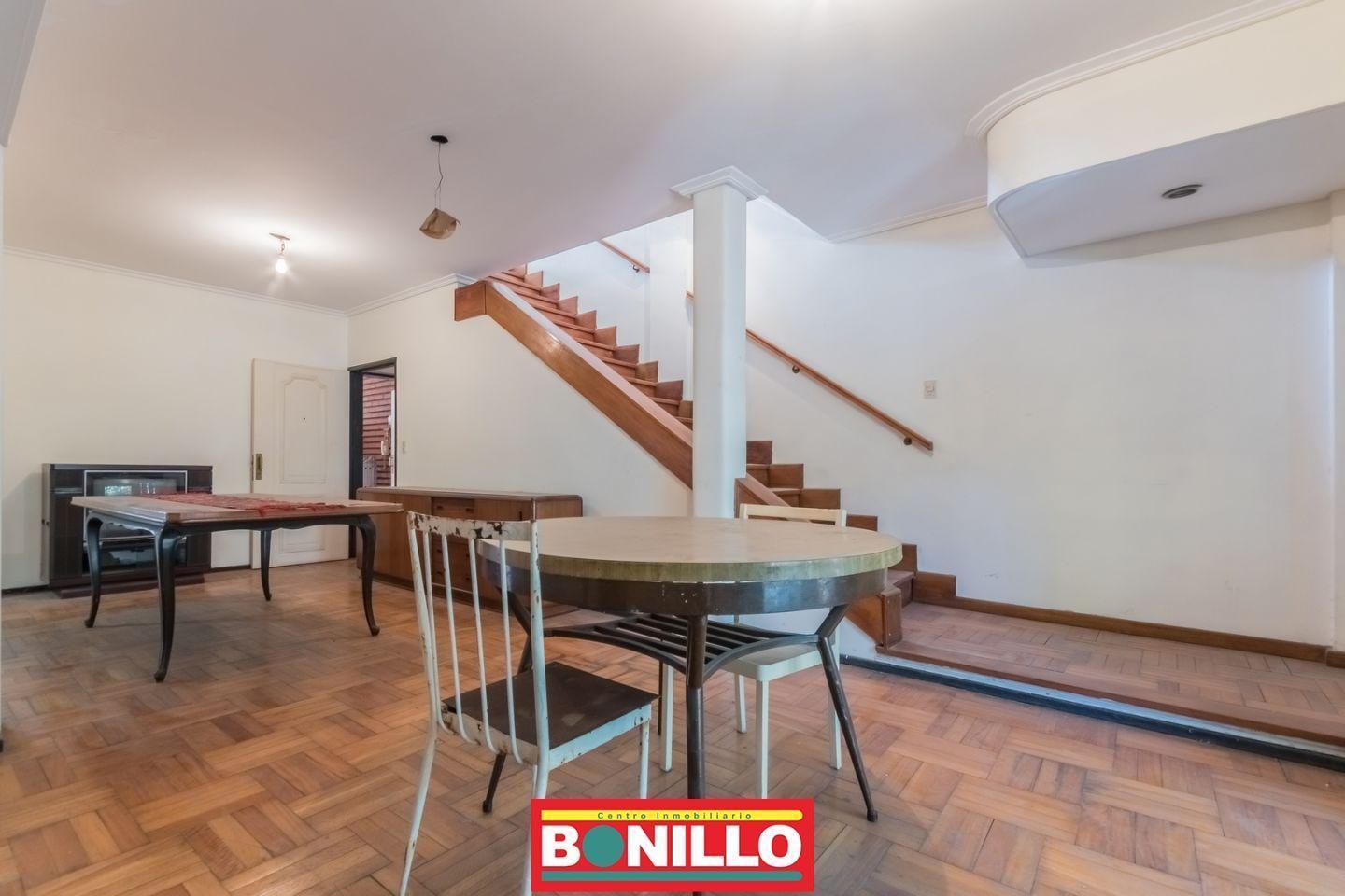 Foto de PH 5 ambientes venta Parque Chas, imagen 4