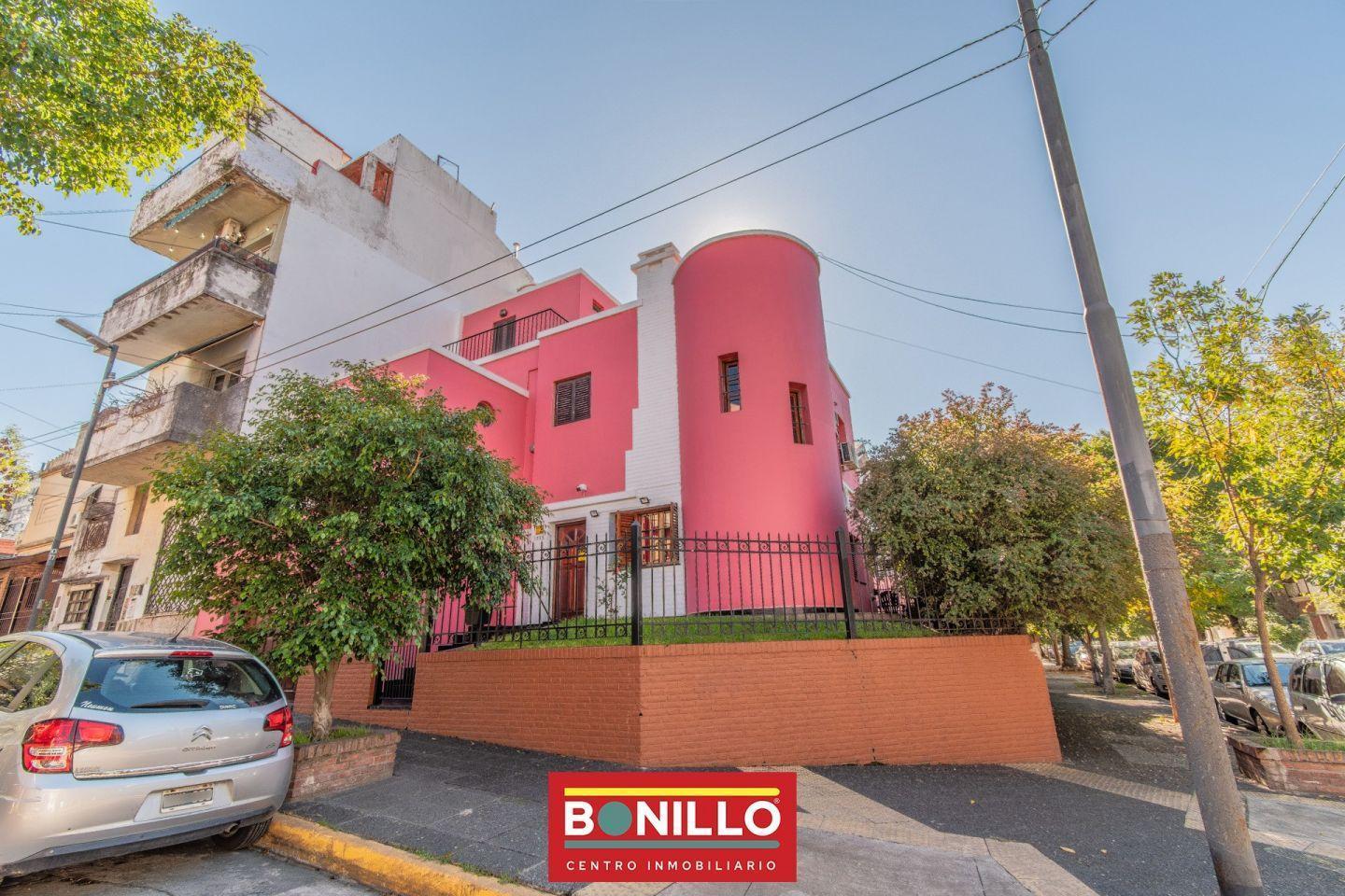 Casa 6 ambientes alquiler Parque Chas
