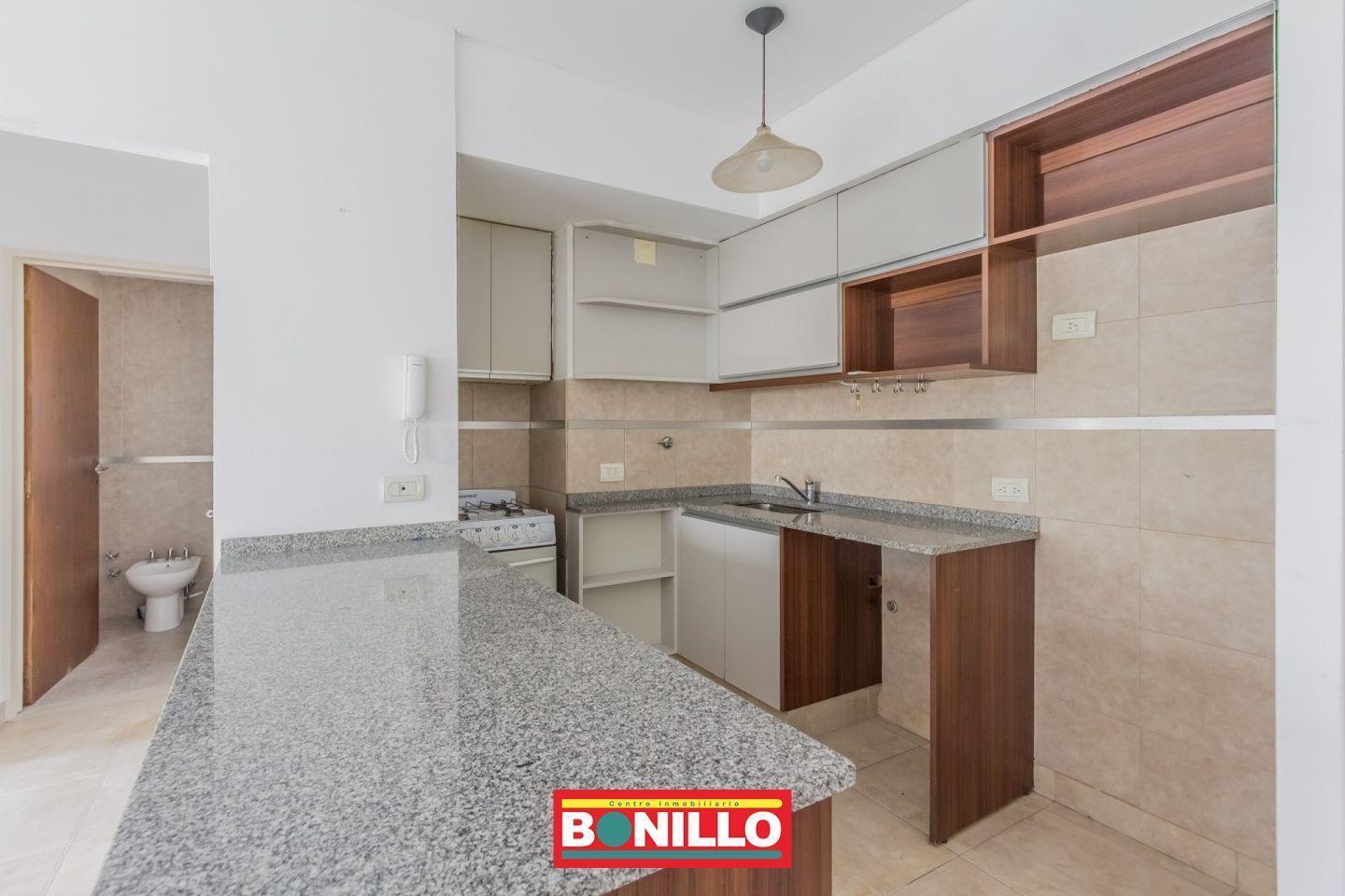 Foto de RESERVADO Departamento 2 ambientes venta Villa Pueyrredón, imagen 4
