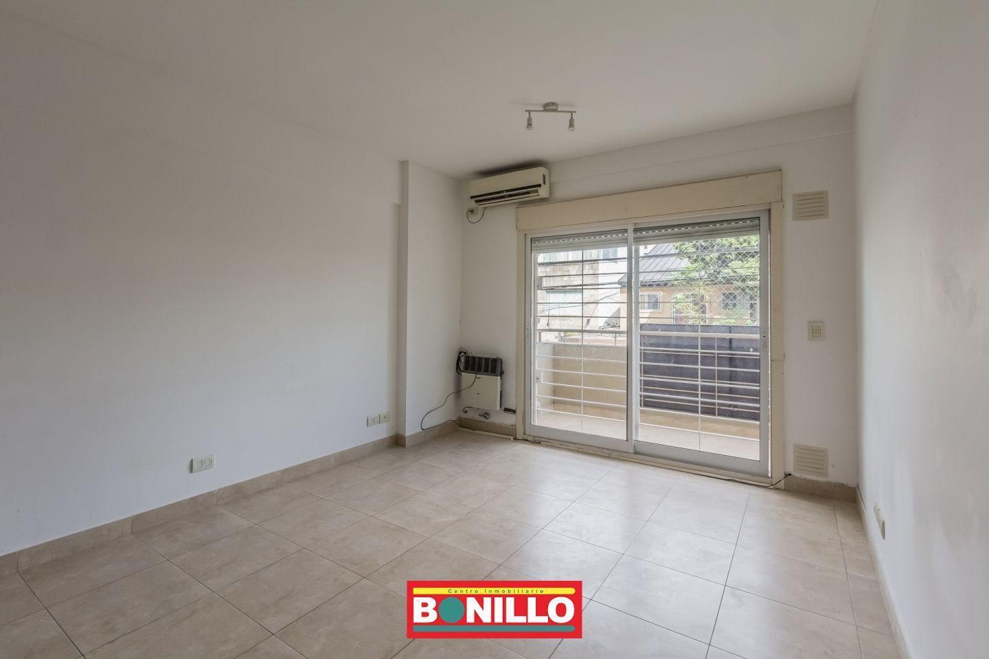 Foto de RESERVADO Departamento 2 ambientes venta Villa Pueyrredón, imagen 5
