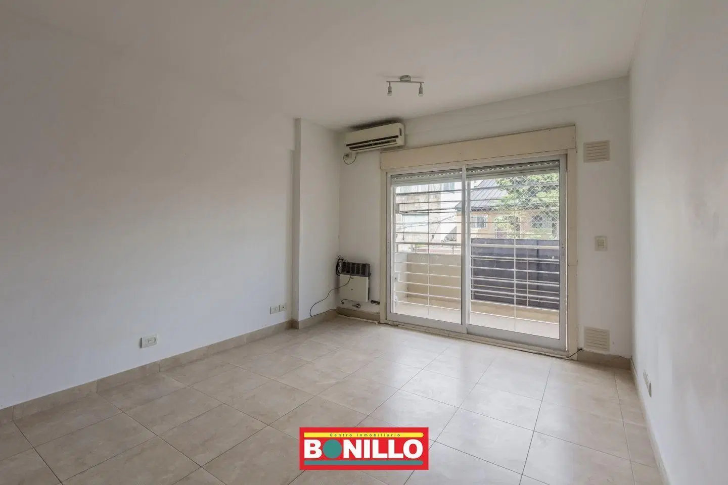 Departamento 2 ambientes venta Villa Pueyrredón 5