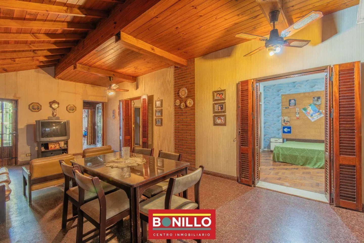 Casa 4 ambientes venta Agronomía 2
