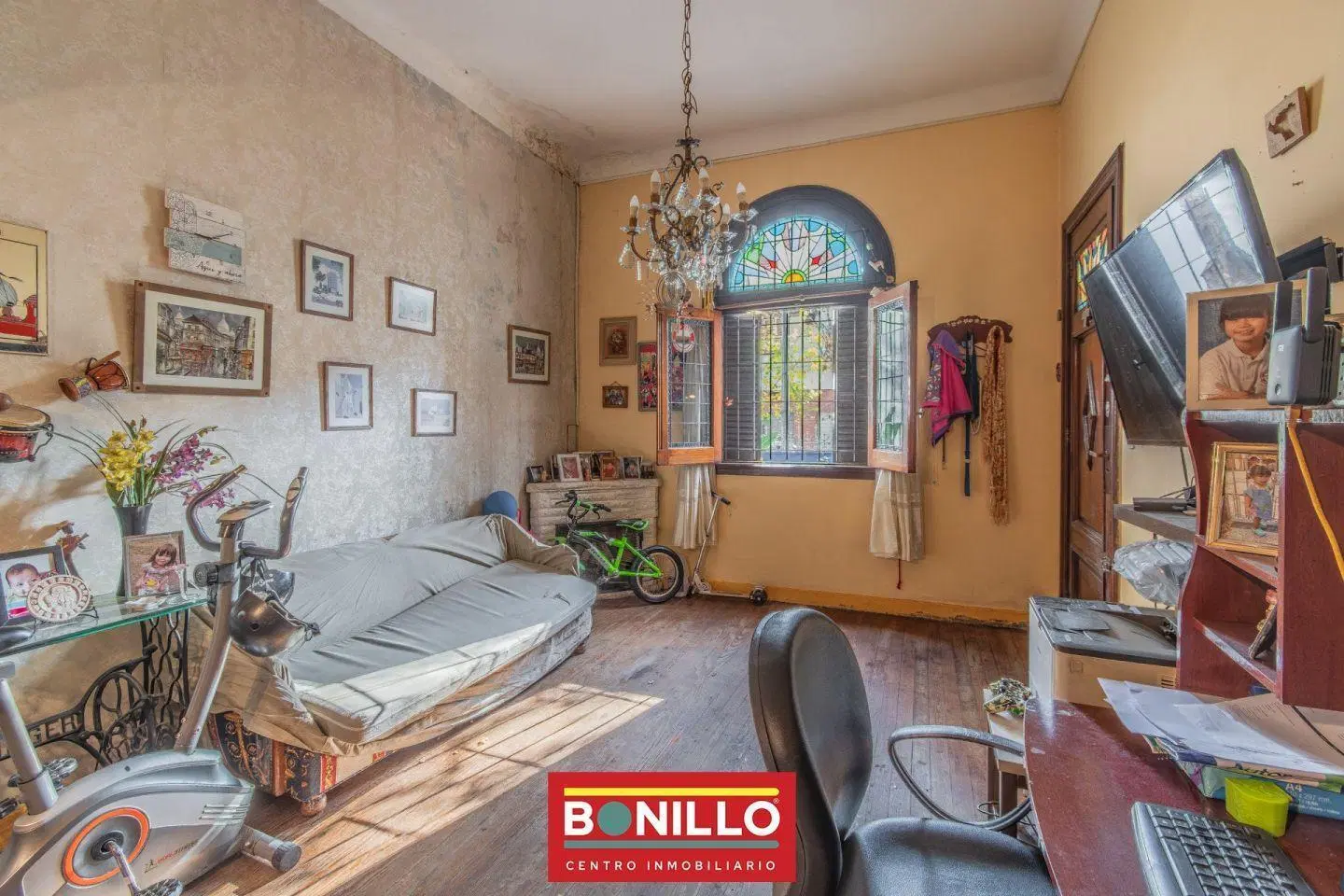 Casa 6 ambientes venta Villa Pueyrredón 1