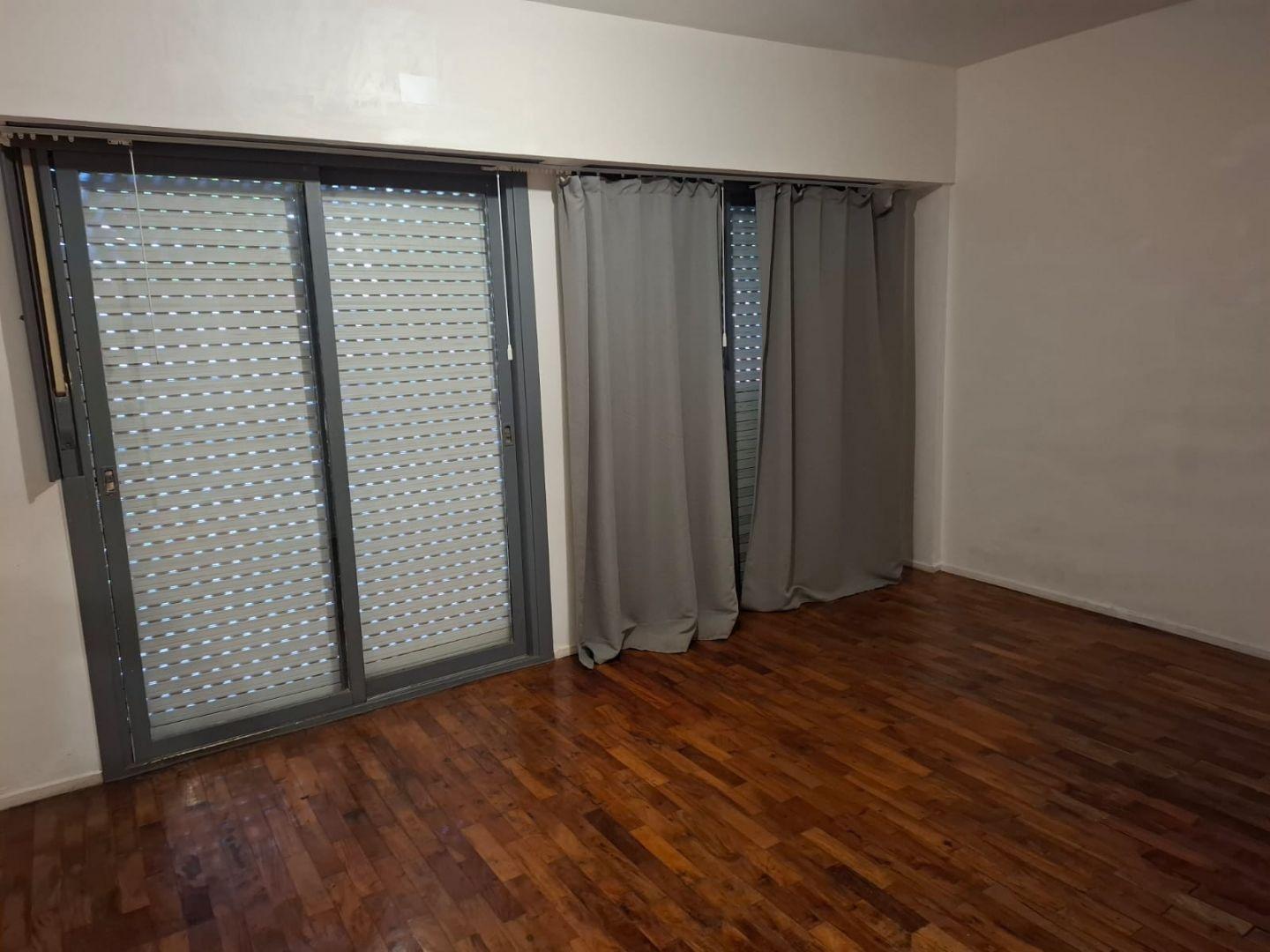 Foto de Departamento 2 ambientes alquiler Villa Pueyrredón, imagen 3