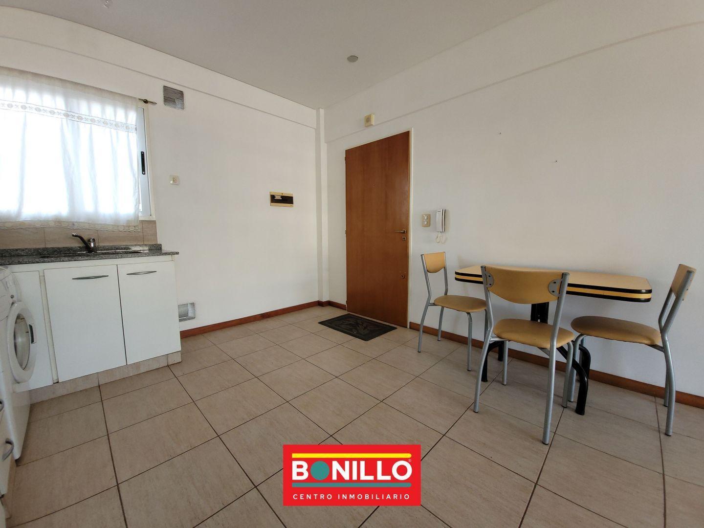 Foto de Departamento monoambiente alquiler Villa Pueyrredón, imagen 2