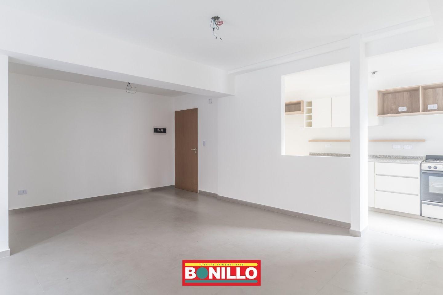 Foto de Departamento 4 ambientes alquiler Liniers, imagen 2