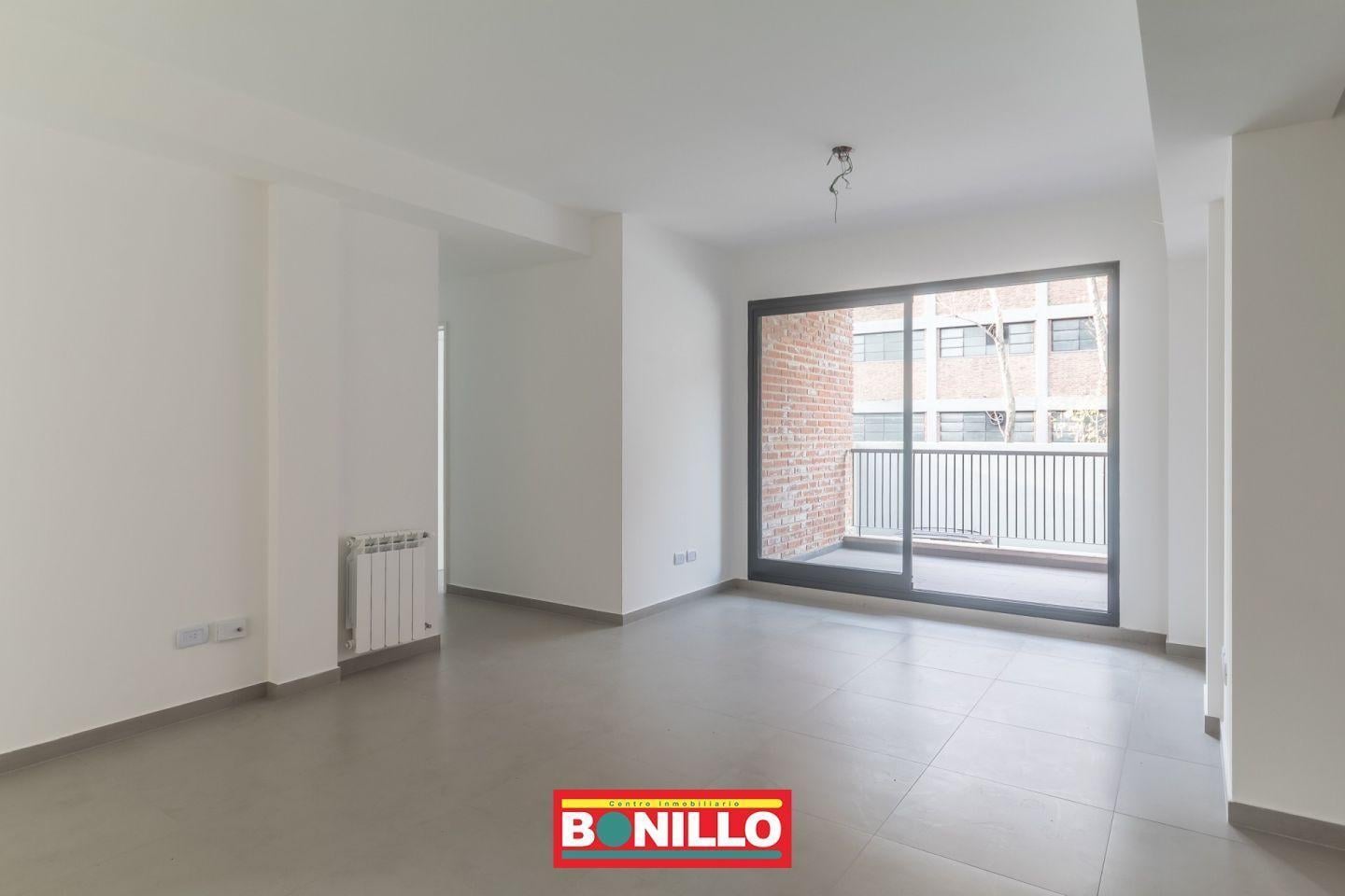 Foto de Departamento 4 ambientes alquiler Liniers, imagen 1