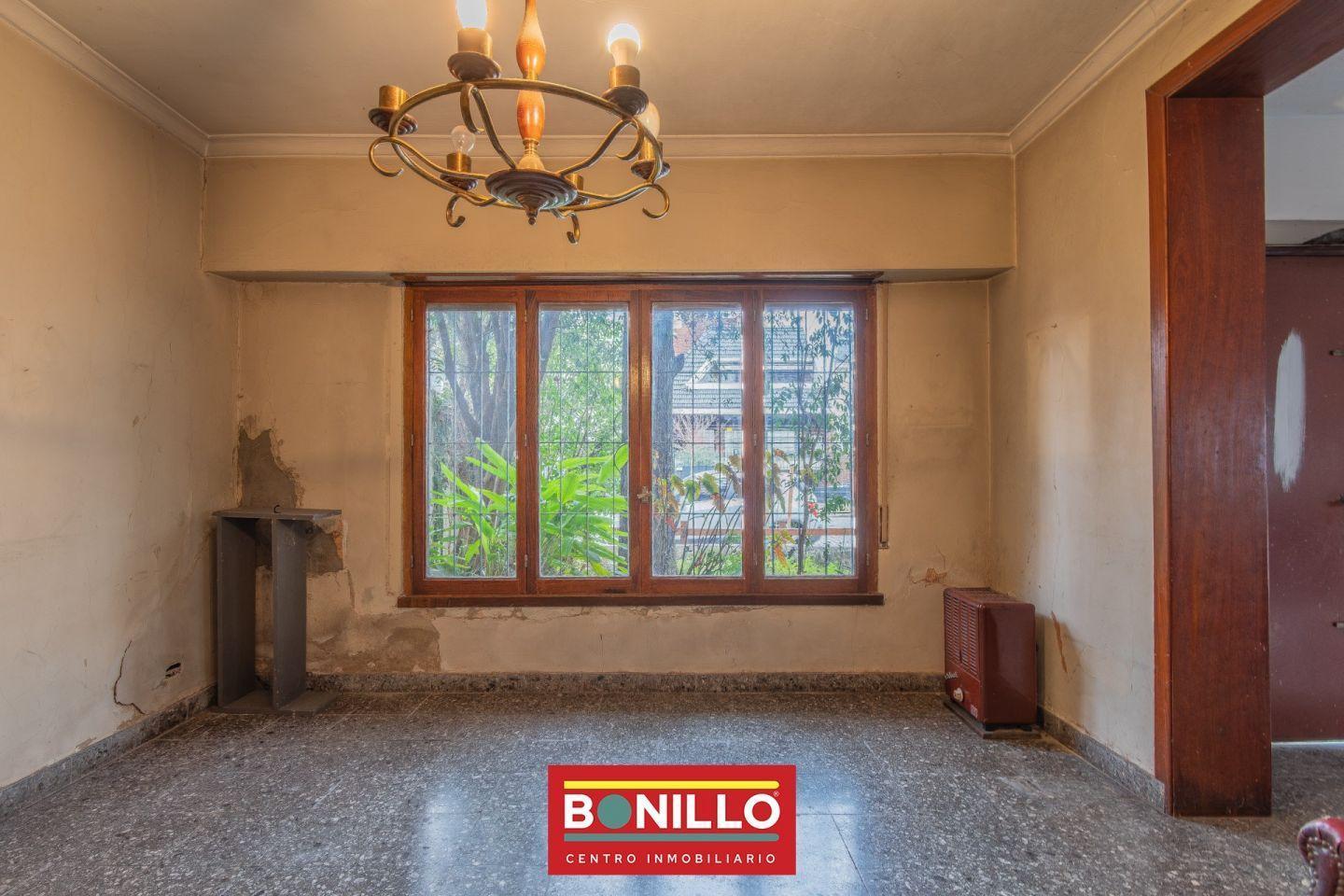 Foto de Casa 4 ambientes venta Villa del Parque, imagen 2