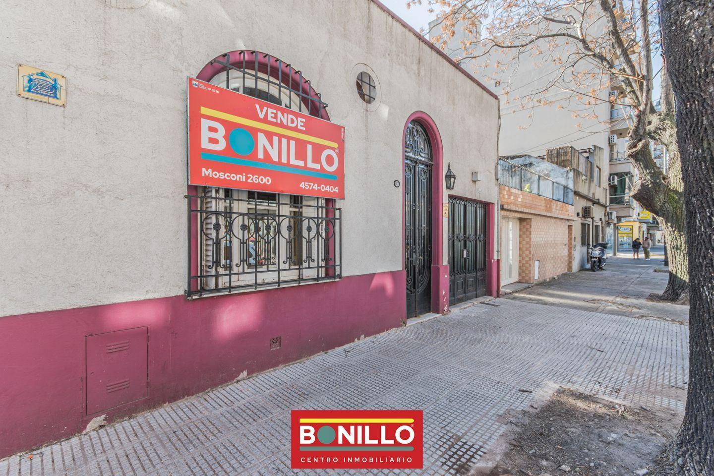 Foto de Casa 6 ambientes venta Villa Pueyrredón, imagen 1