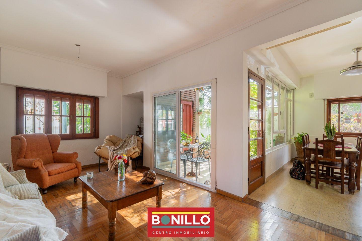 Foto de Casa 5 ambientes venta Villa Devoto, imagen 2