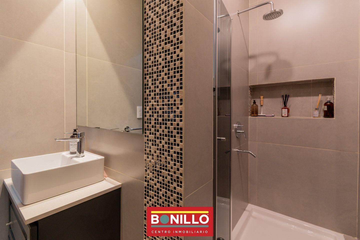 Foto de PH 4 ambientes venta Villa Pueyrredón, imagen 4