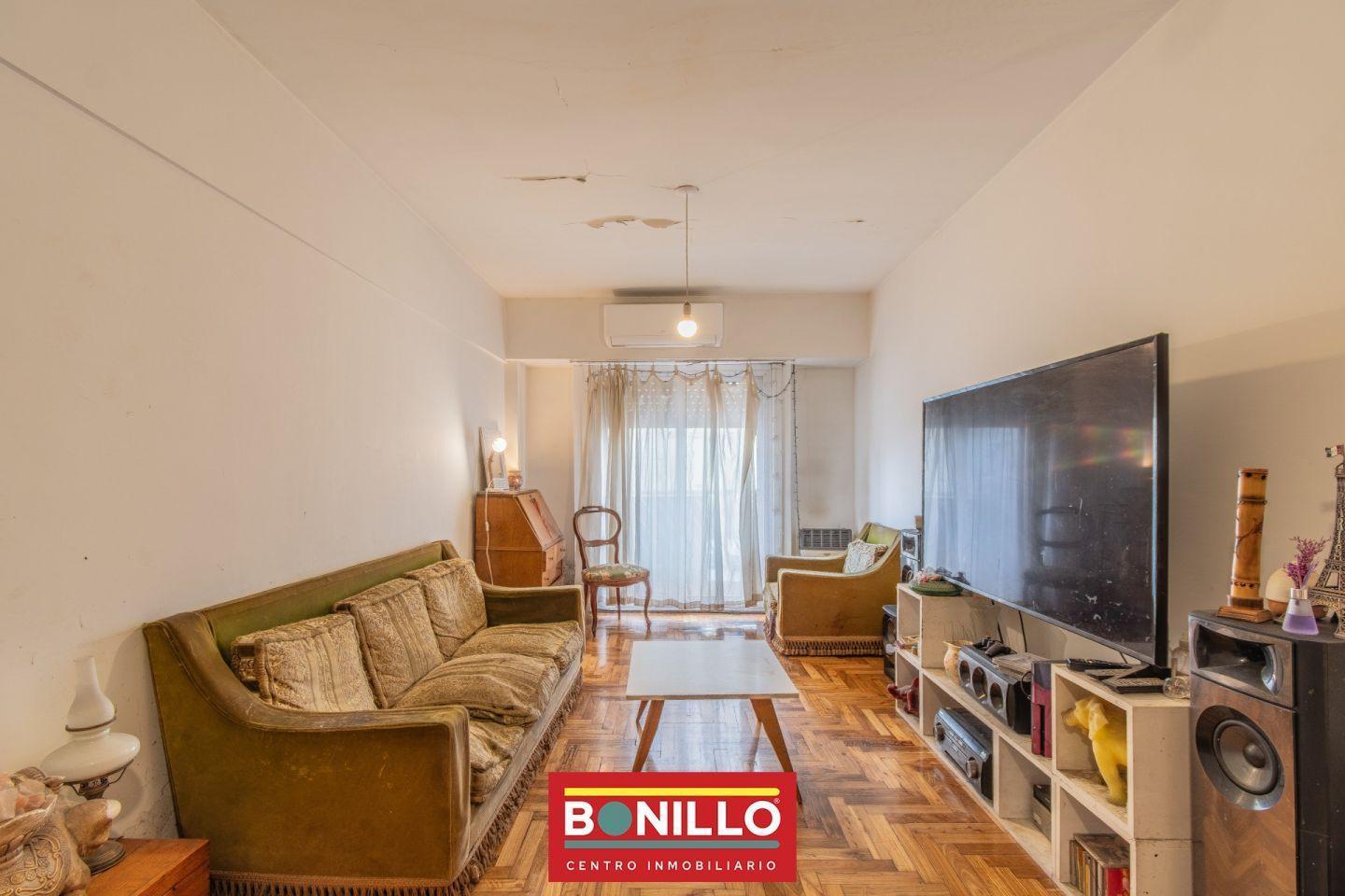 Foto de Departamento 4 ambientes venta Villa Pueyrredón, imagen 1