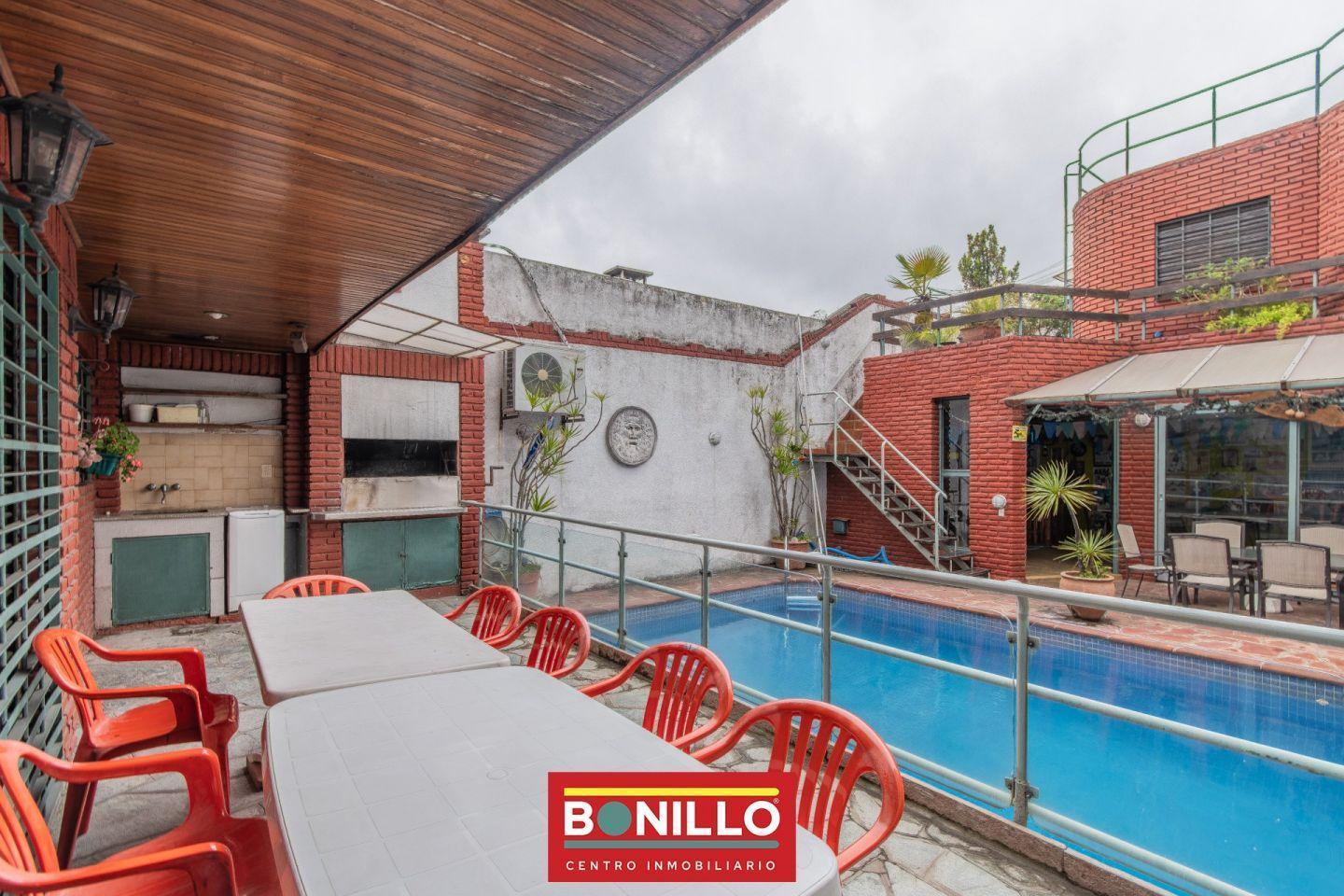 Foto de Casa 5 ambientes venta Villa Urquiza, imagen 2