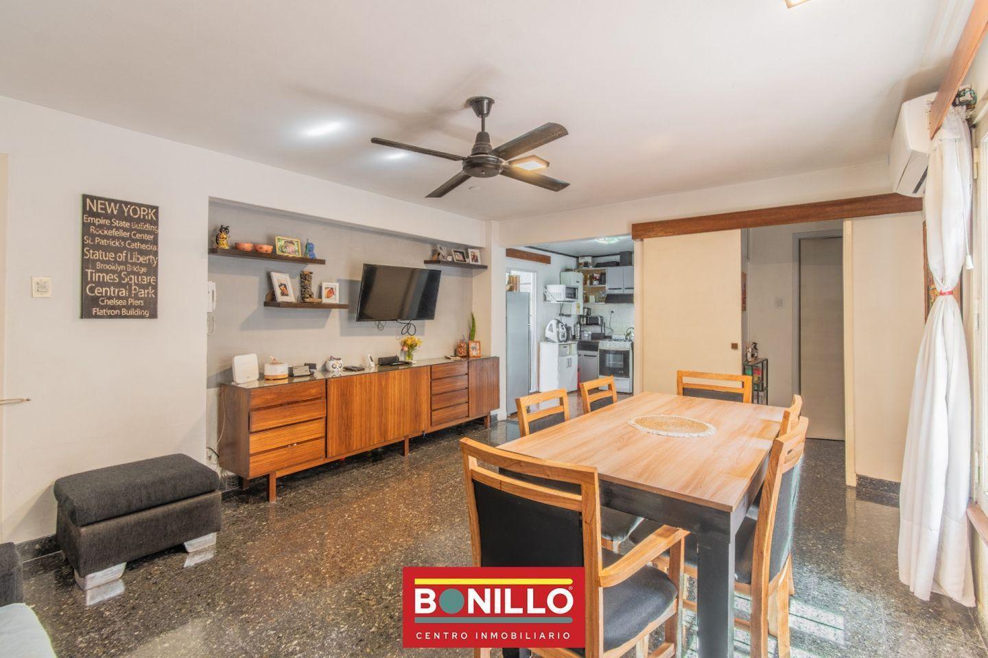 Foto de PH 3 ambientes venta Villa Devoto, imagen 2