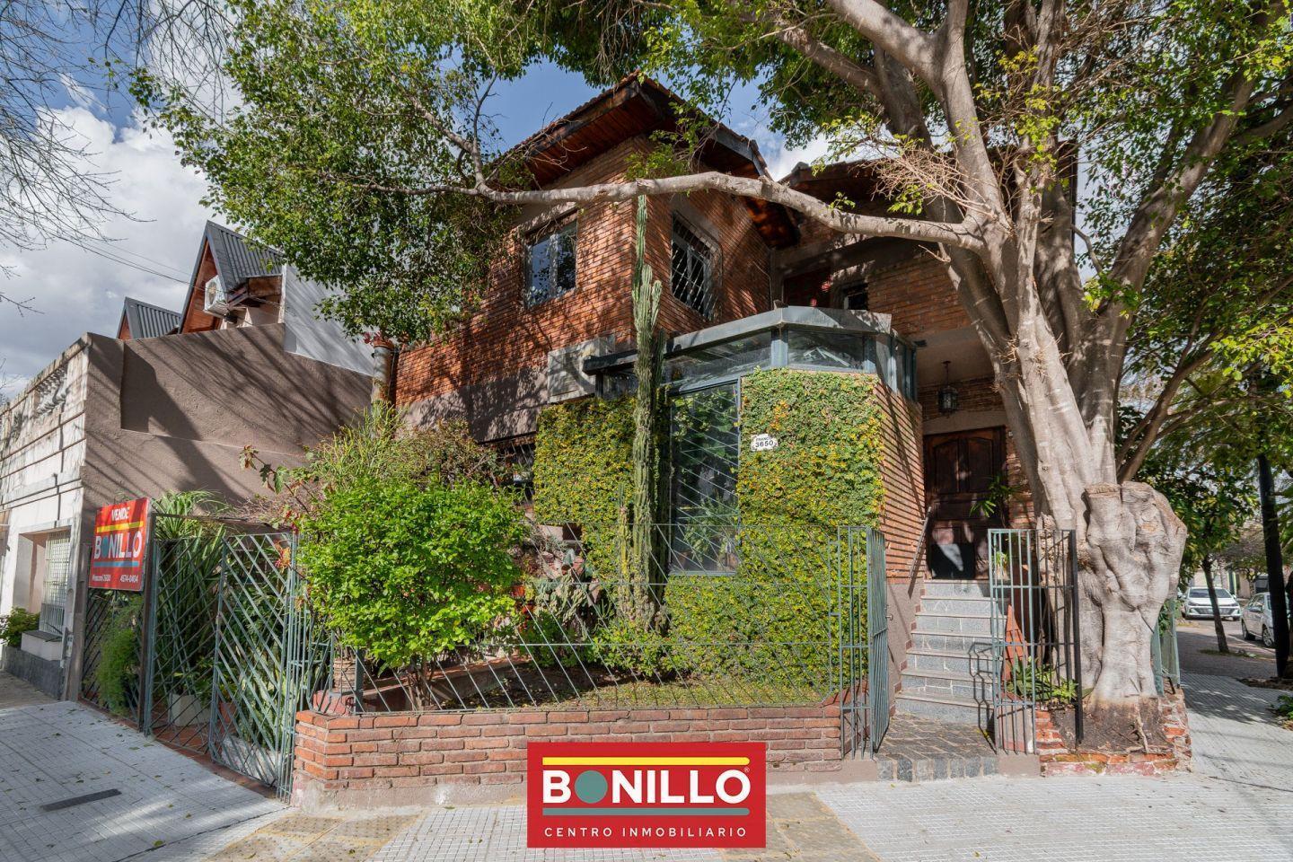 Foto de Casa 5 ambientes venta Villa Pueyrredón, imagen 5